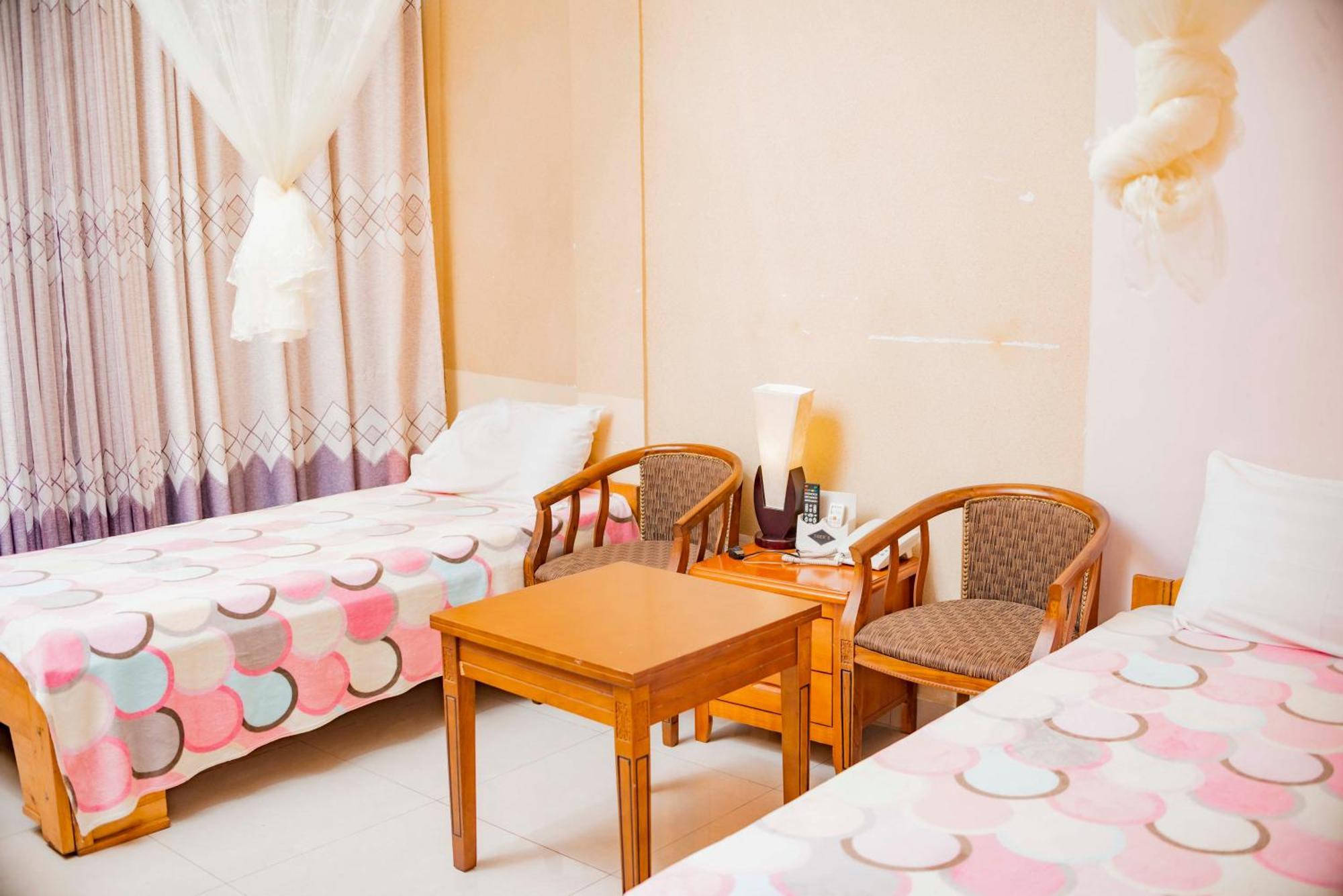 Tigers'S Apartment Hotel Bużumbura Zewnętrze zdjęcie
