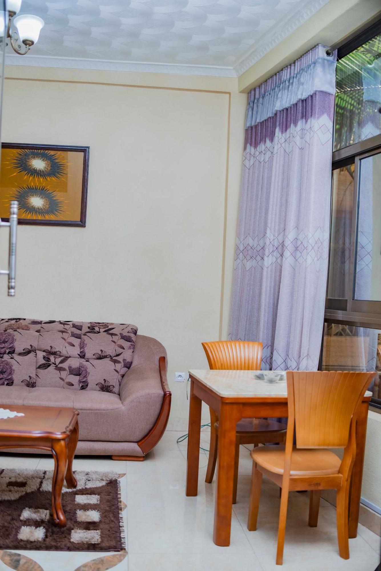 Tigers'S Apartment Hotel Bużumbura Zewnętrze zdjęcie