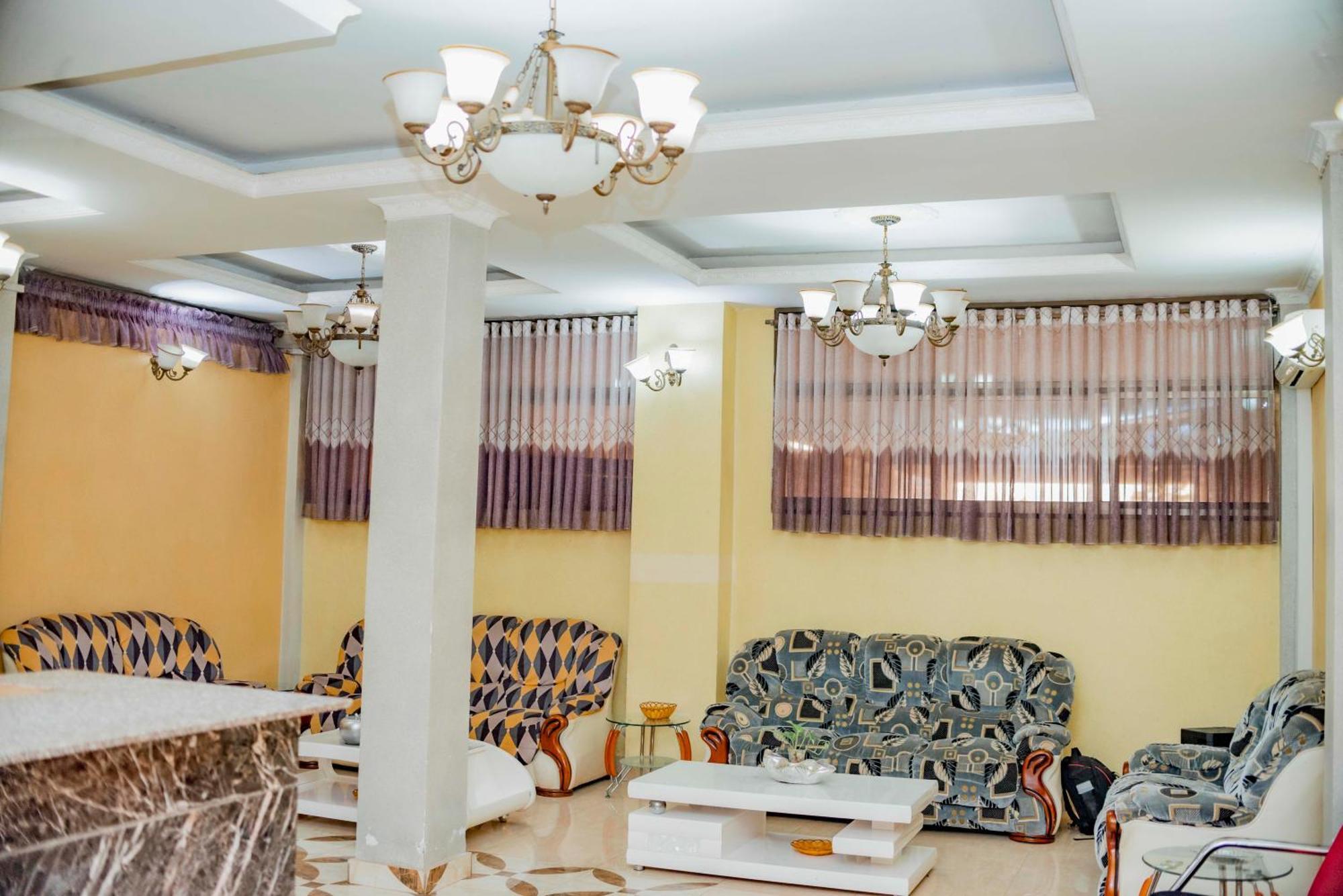 Tigers'S Apartment Hotel Bużumbura Zewnętrze zdjęcie